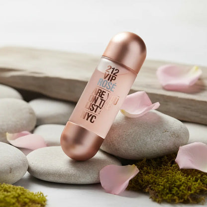 212 Vip Rosé Hair Mist Bruma Capilar Feminino - Carolina Herrera - Universo do Perfume
