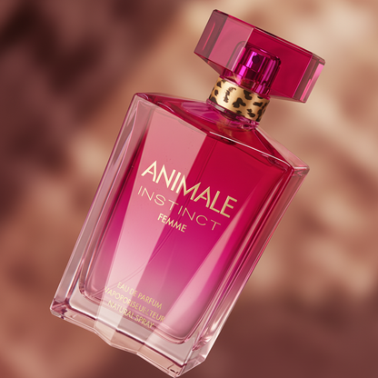 Detalhe do frasco do perfume Animale Instinct Eau de Parfum Feminino - Animale com foco no vidro e no líquido