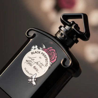 Black Perfecto By La Petite Robe Noire Eau de Toilette Floral Feminino - Guerlain - Universo do Perfume