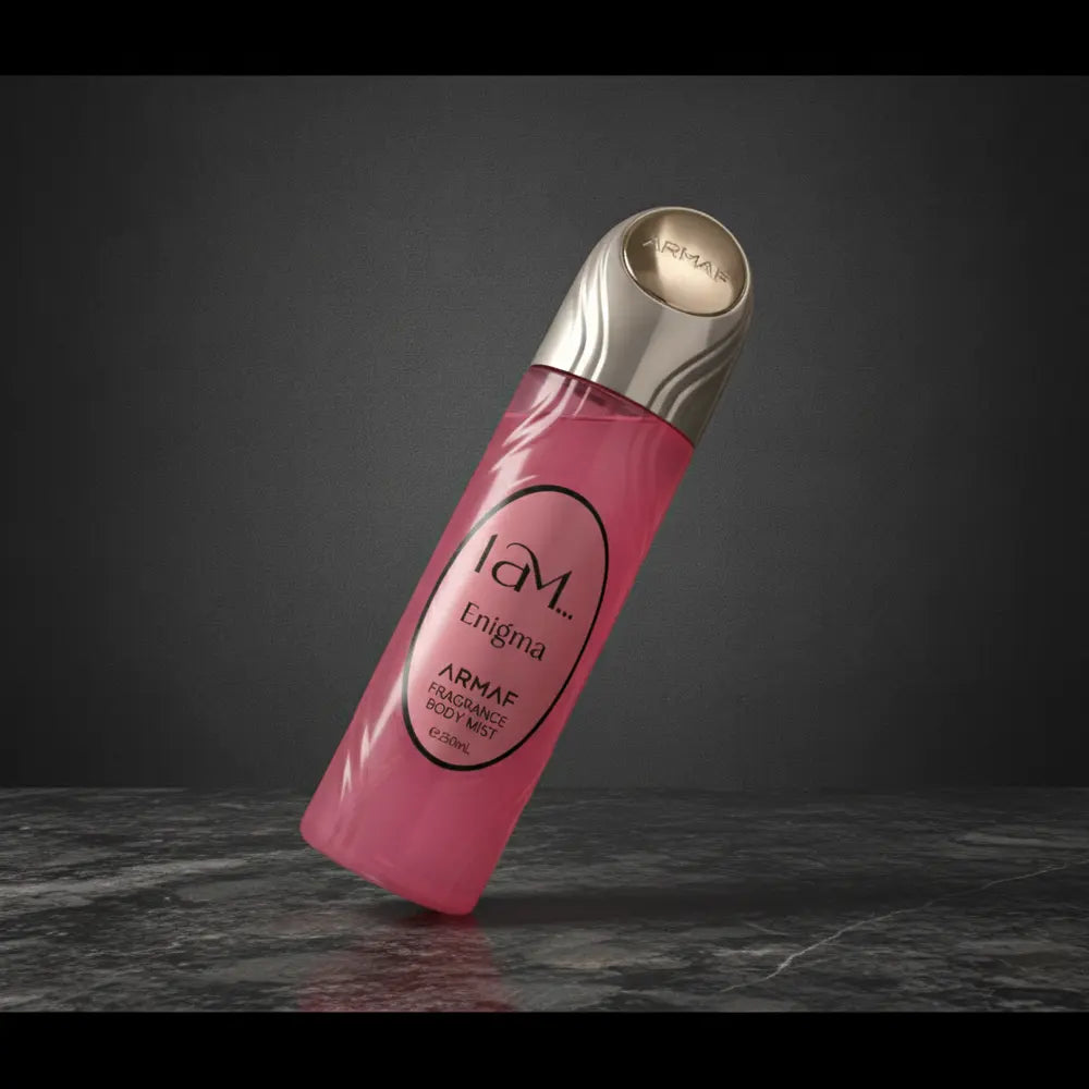 Perfume Body Mist I Am Enigma Feminino - Armaf em composição de luxo com iluminação sofisticada