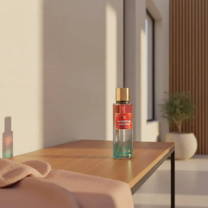 Body Splash Sizzling Vanilla Body Splash Feminino - Victoria's Secret - Universo do Perfume