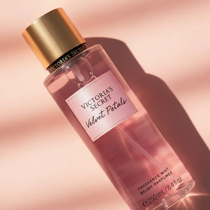 Body Splash Velvet Petals Body Splash Feminino - Victorias Secret - Universo do Perfume