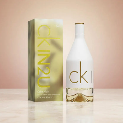 Ck In2U Eau de Toilette Feminino - Calvin Klein - Universo do Perfume