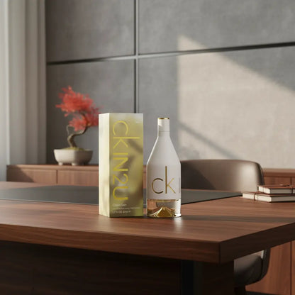 Ck In2U Eau de Toilette Feminino - Calvin Klein - Universo do Perfume