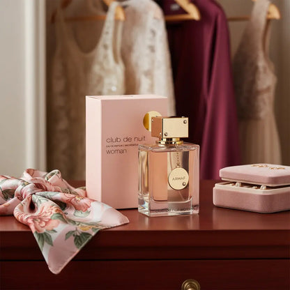 Club De Nuit Woman Eau de Parfum Feminino - Armaf - Universo do Perfume