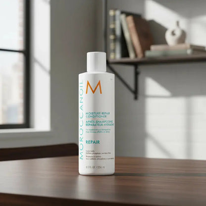 Condicionador Moroccanoil Moisture Repair Tratamento Capilar - Moroccanoil - Universo do Perfume