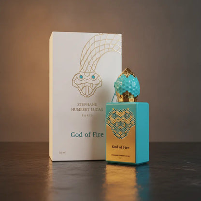 Perfume God of Fire Eau de Parfum Unissex - Stephane Humbert Lucas em composição de luxo com iluminação sofisticada