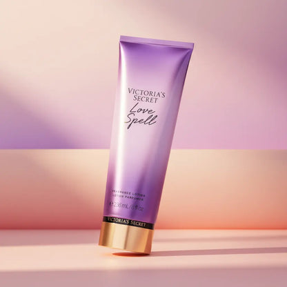 Hidratante Corporal Love Spell Floral Frutado Feminino - Victorias Secret - Universo do Perfume