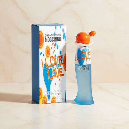 I Love Love Eau de Toilette Feminino - Moschino - Universo do Perfume