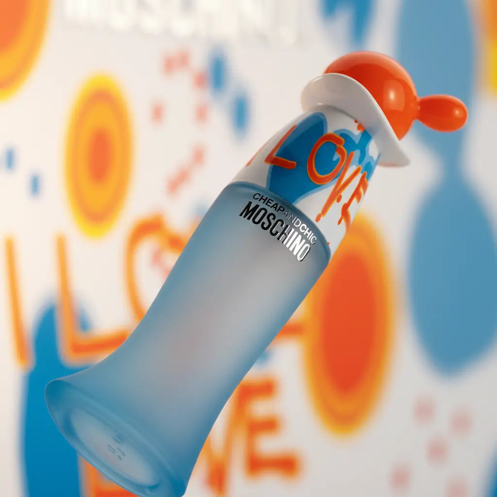 I Love Love Eau de Toilette Feminino - Moschino - Universo do Perfume