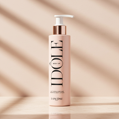 Perfume Idôle Body Up Loção Corporal Perfumada Feminino - Lancôme em composição de luxo com iluminação sofisticada