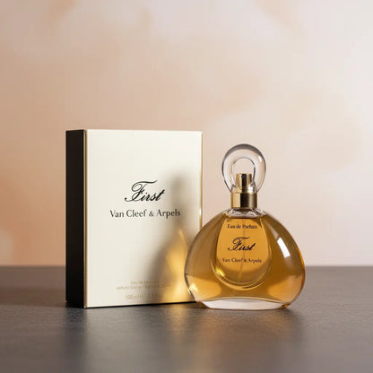 First Eau de Toilette Feminino - Van Cleef & Arpels - Universo do Perfume