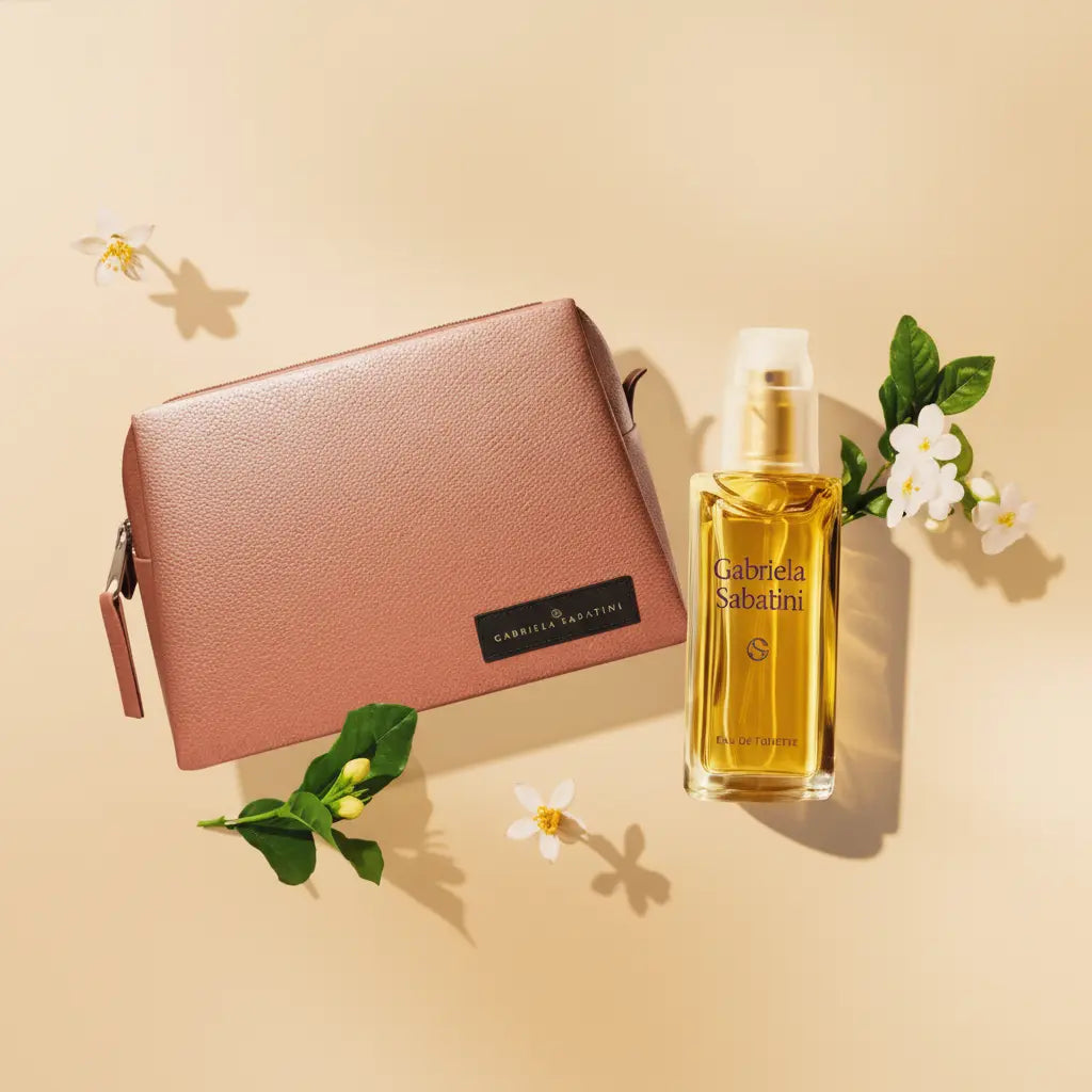 Kit Gabriela Sabatini Eau de Toilette Feminino 60ml + Necessaire - Gabriela Sabatini - Universo do Perfume