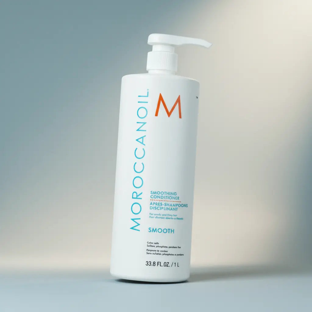Moroccanoil Smoothing Conditioner Para Cabelos Rebeldes e com Frizz - Moroccanoil - Universo do Perfume