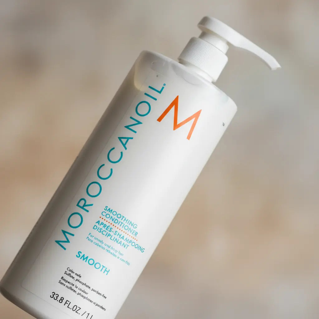 Moroccanoil Smoothing Conditioner Para Cabelos Rebeldes e com Frizz - Moroccanoil - Universo do Perfume