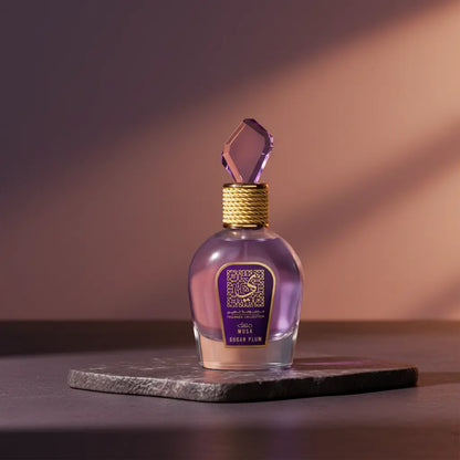 Musk Sugar Plum Thameen Collection Eau de Parfum Feminino - Lattafa - Universo do Perfume