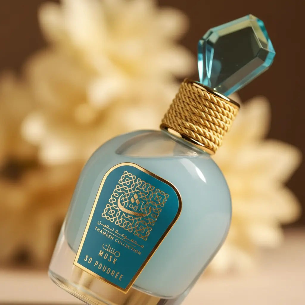 Musk So Poudrée Thameen Collection Eau de Parfum Feminino - Lattafa - Universo do Perfume