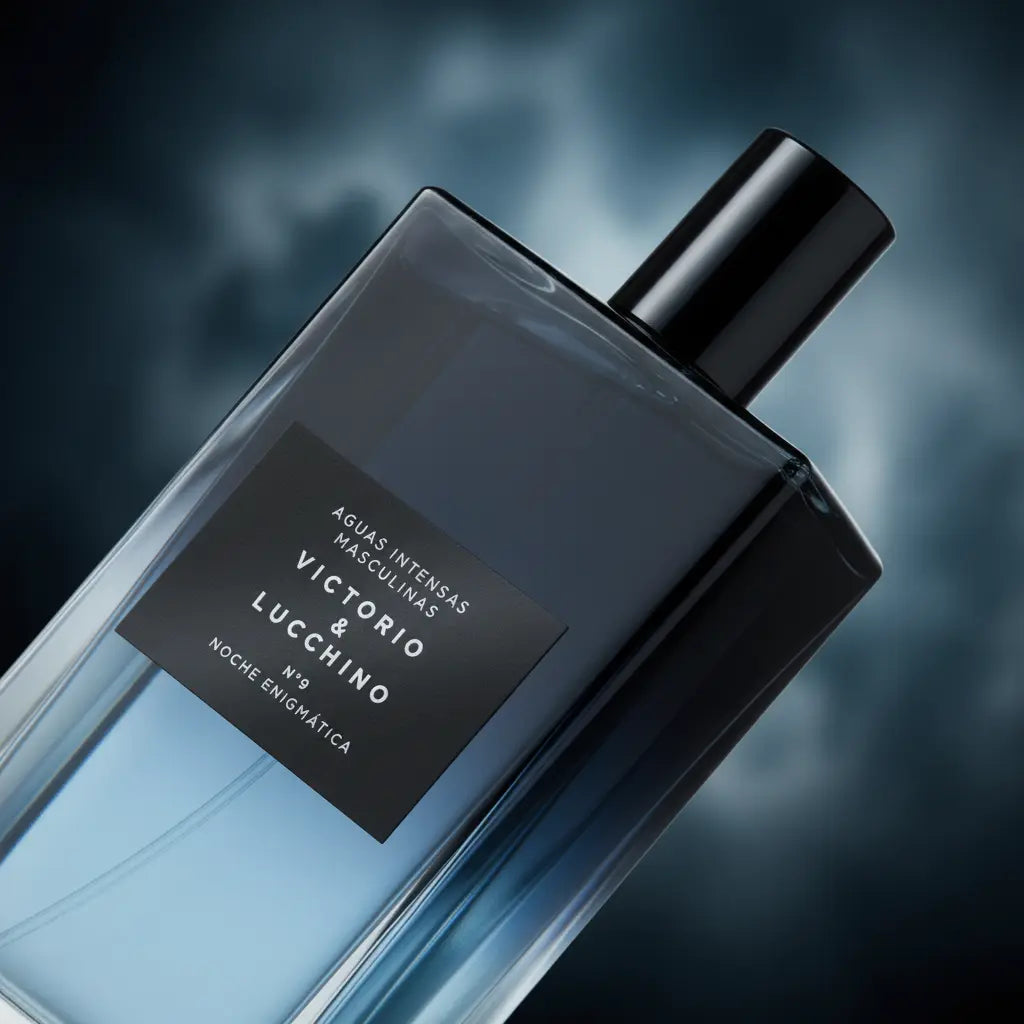 N°9 Noche Enigmática Eau de Toilette Masculino - Victorio & Lucchino - Universo do Perfume
