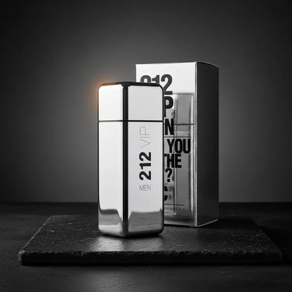 212 Vip Men Eau de Toilette Masculino - Carolina Herrera - Universo do Perfume